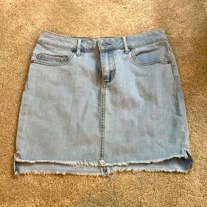 Melrose and market denim mini skirt, size 26